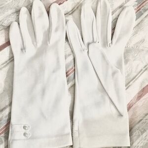 Vintage White gloves Clean And White